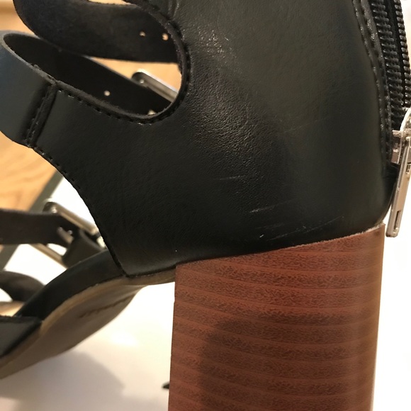 Nine West sandals - Picture 2 of 3